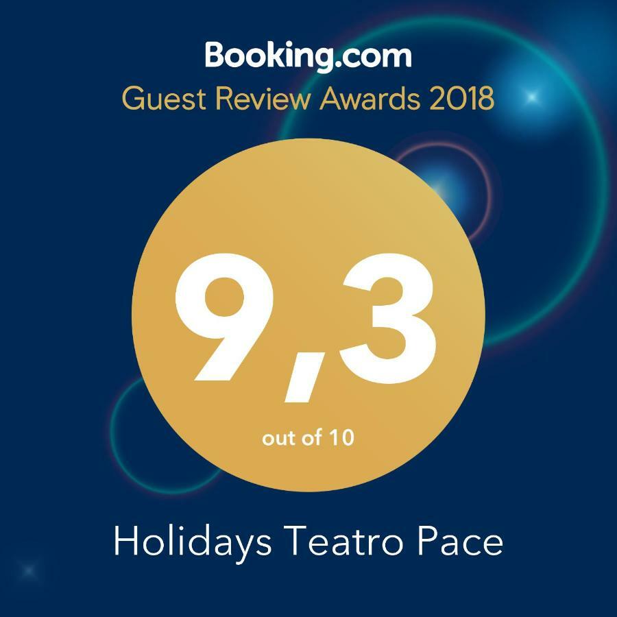 Holidays Teatro Pace Roma Dış mekan fotoğraf